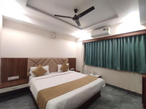Hotel Earth Inn, Subhash Bridge, Ahmedabad